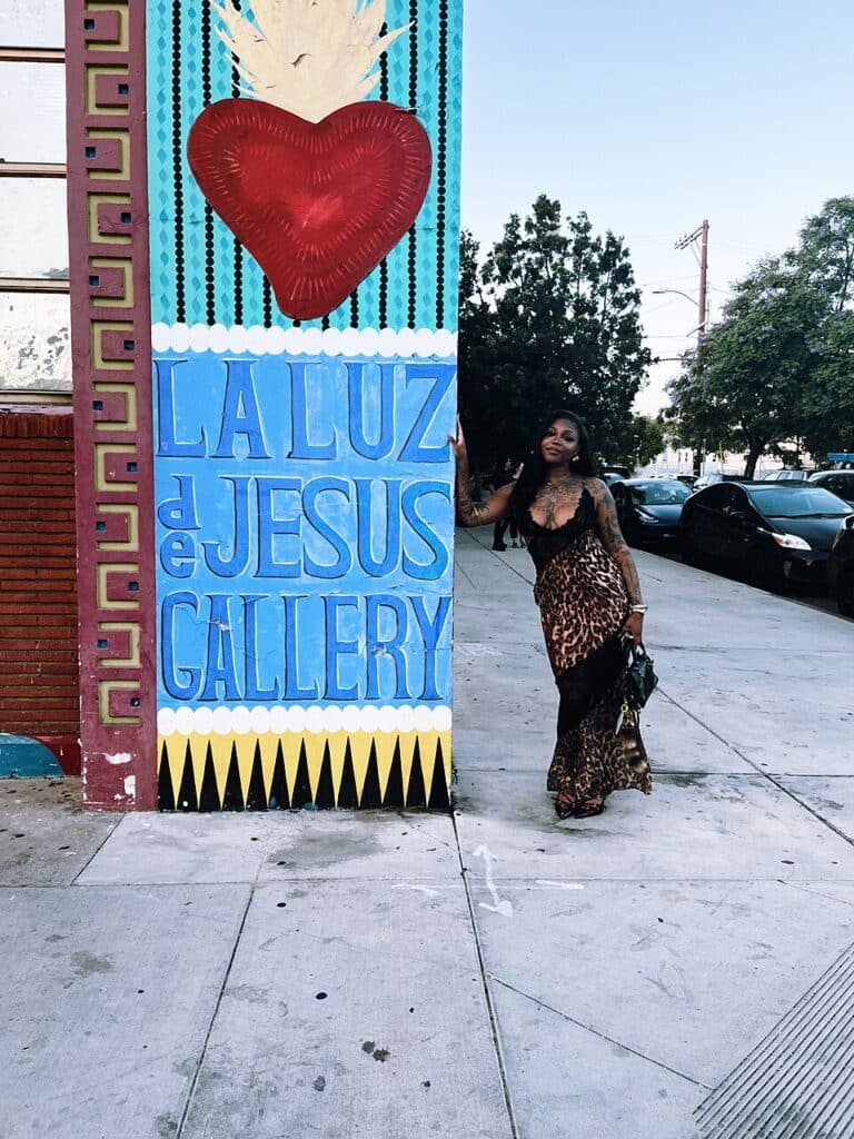 La Luz de Jesus Gallery entrance mural in Los Angeles lowbrow art and pop surrealism pioneer gallery exterior.